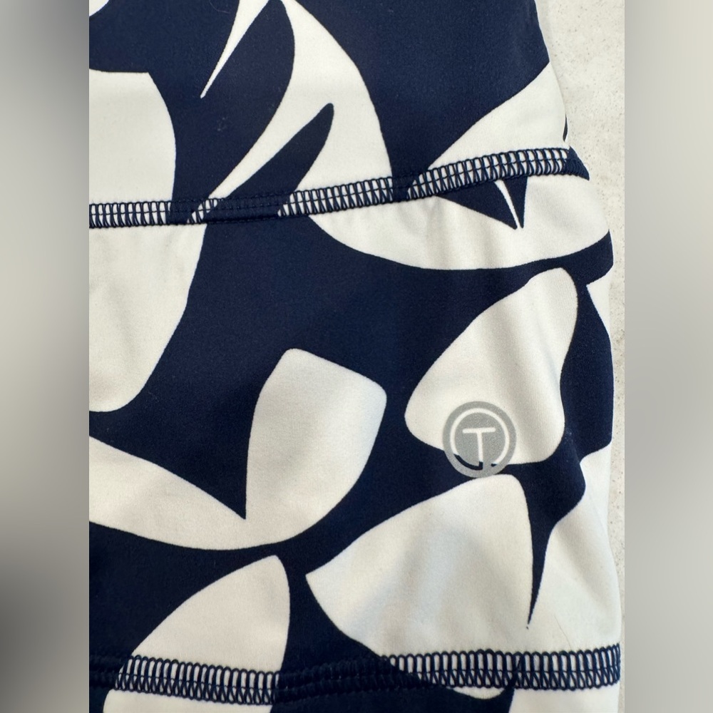 NWT T by Talbots Performance Interlock Skort Size SP - Picture 6 of 10